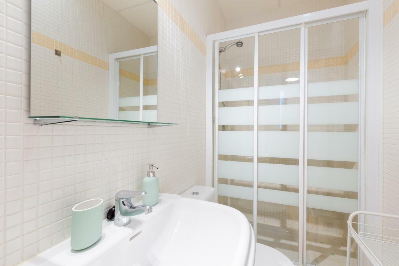 Hola Malaga Centro Historico Apartment Екстериор снимка